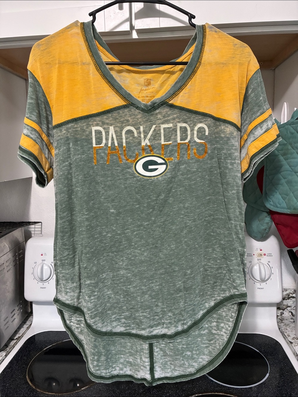 Green & Gold Packers Short-Sleeve V-Neck Tee - Women's